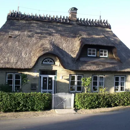Historische Reetdach-kate Daire Dannewerk